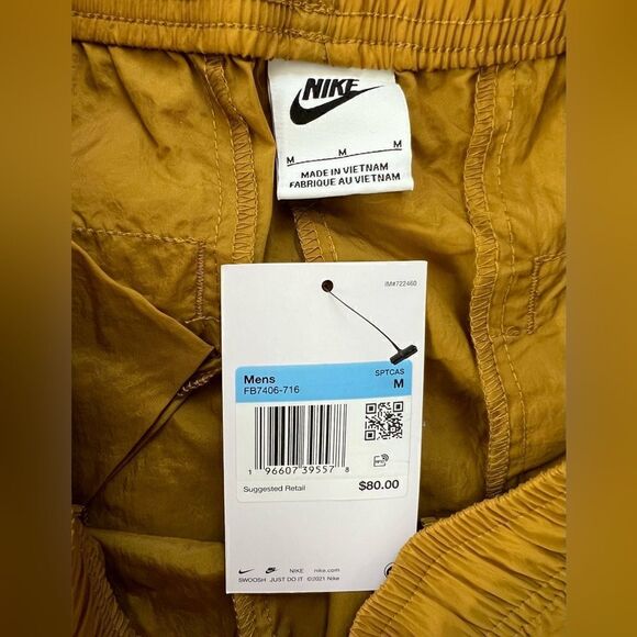 Nike Club Men's Lightweight Woven Pants - Picture 10 of 11